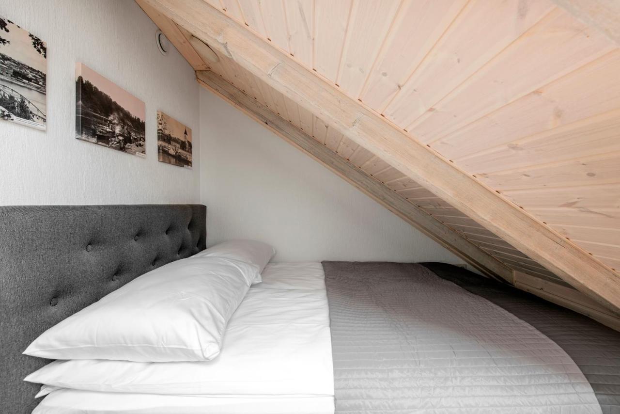 Small Attic Rooms In Kaunas Old Town Экстерьер фото